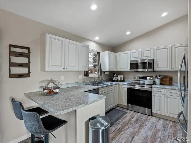 $280,000 | 555 Mulligan Court, St. Clair, MO 63077