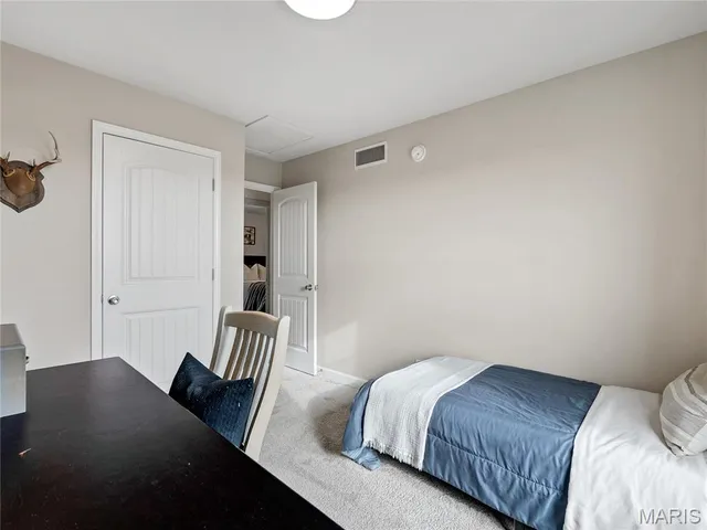 $280,000 | 555 Mulligan Court, St. Clair, MO 63077