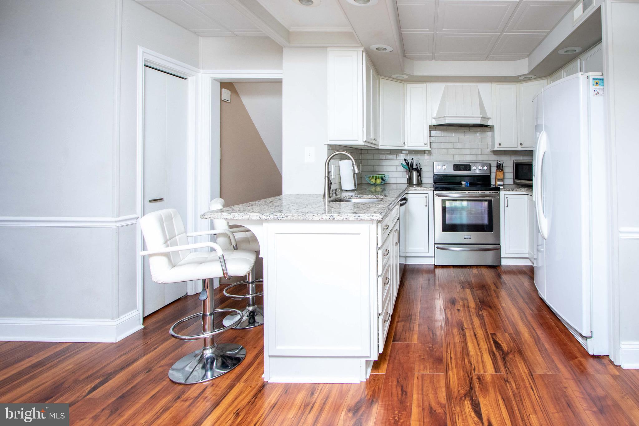 148 Friendship Road Drexel Hill, PA 19026 - Photo 11 of 35 Updated kitchen