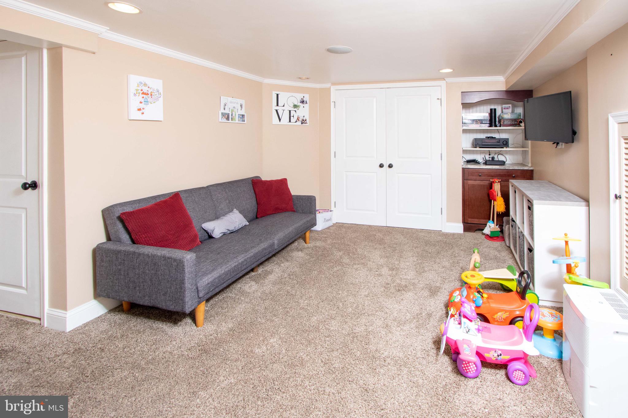 148 Friendship Road Drexel Hill, PA 19026 - Photo 16 of 35 Finished basement
