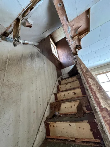 $47,950 | 255 High Street, Benton Harbor, MI 49022