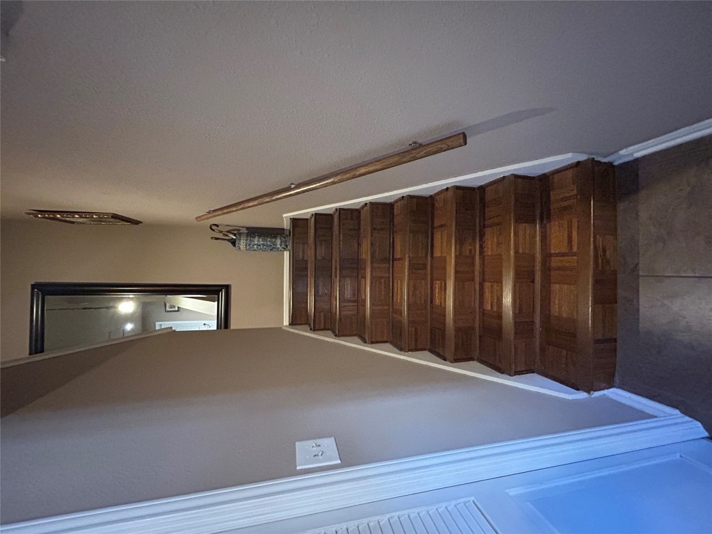 11121 Pinehurst Drive, Unit D Austin, TX 78747 - Photo 20 of 28 a view of entryway