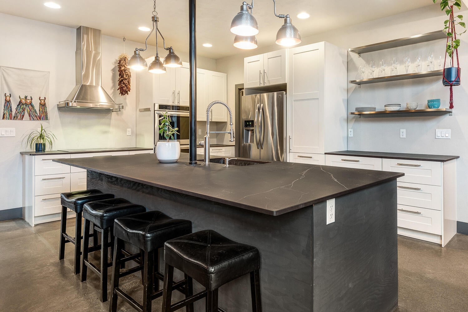 19354 Kiowa Road Bend, OR 97702 - Photo 14 of 37 Dekton Counters