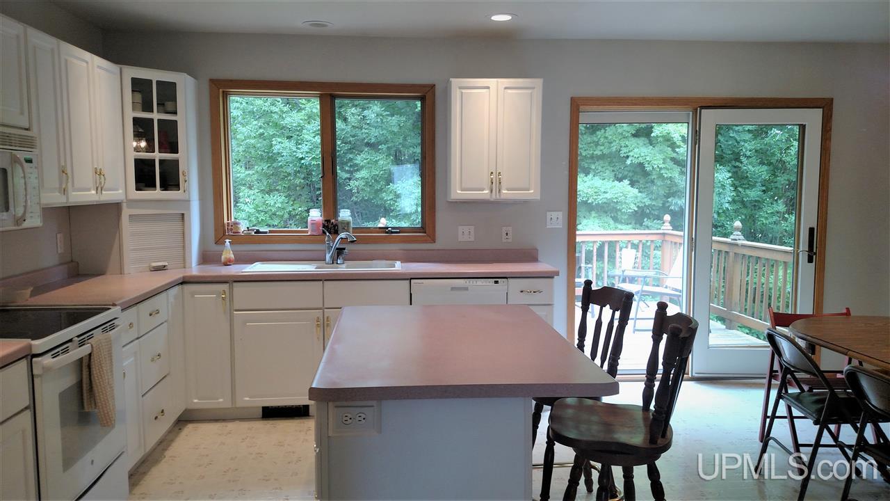43996 Paradise Road Chassell, MI 49916 - Photo 6 of 29 Gallery Image 6