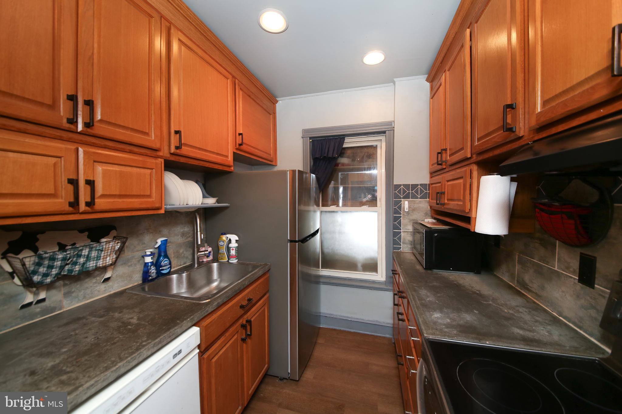 13 South 4th Street Souderton, PA 18964 - Photo 10 of 34