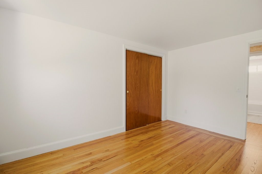 55 Mixter Street Middletown, RI 02842 - Photo 23 of 50