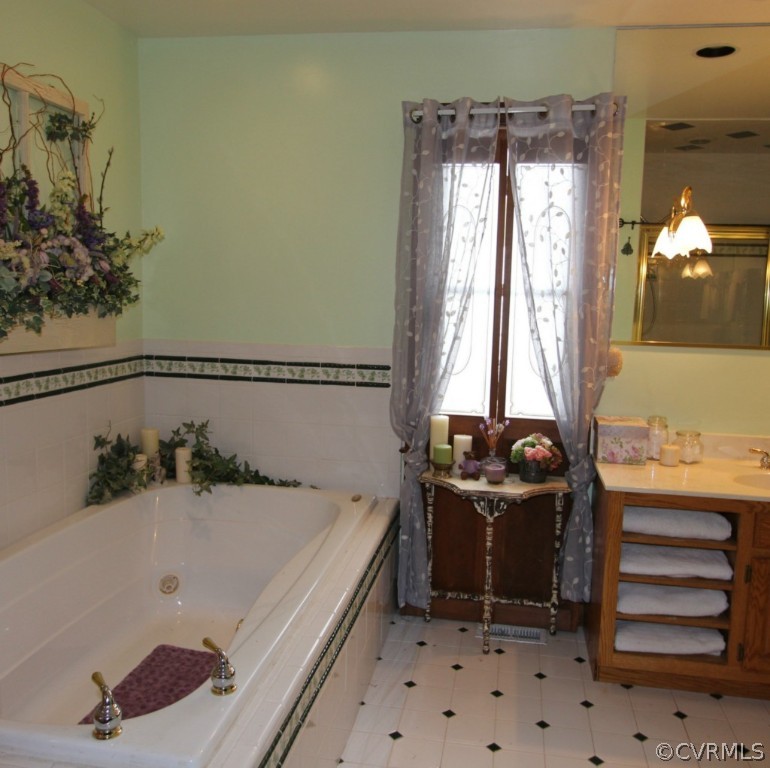 21219 Frog Level Road Ruther Glen, VA 22546 - Photo 10 of 24 Gallery Image 10