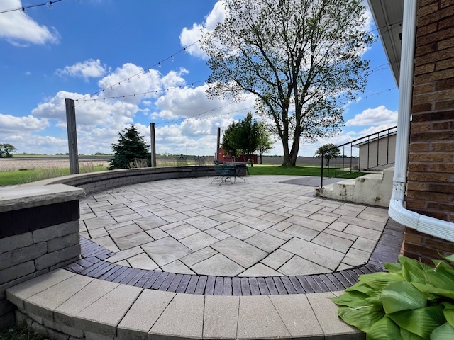 7418 S Road Clinton, IL 61727 - Photo 22 of 30