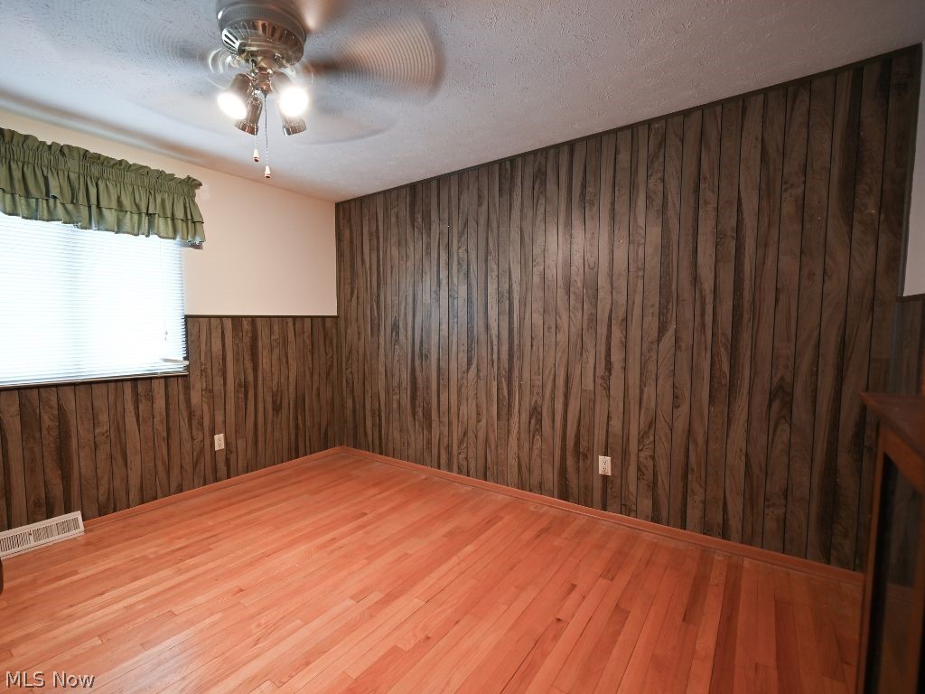 6217 Rousseau Drive Parma, OH 44129 - Photo 16 of 26 Gallery Image 16