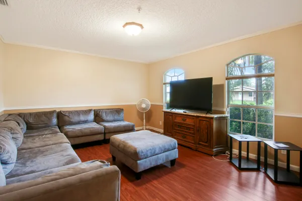 $3,750 | 1198 Southeast Petunia Avenue, Port St. Lucie, FL 34952