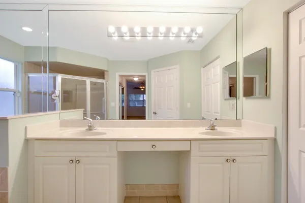 $3,750 | 1198 Southeast Petunia Avenue, Port St. Lucie, FL 34952