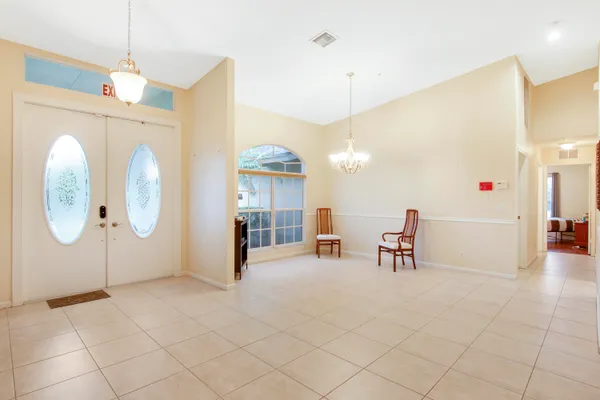 $3,750 | 1198 Southeast Petunia Avenue, Port St. Lucie, FL 34952