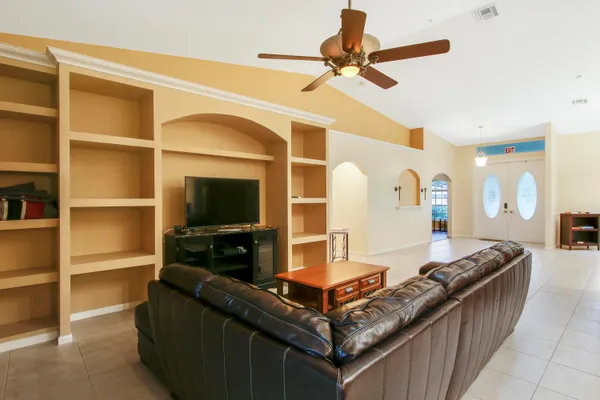 $3,750 | 1198 Southeast Petunia Avenue, Port St. Lucie, FL 34952