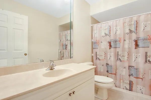 $3,750 | 1198 Southeast Petunia Avenue, Port St. Lucie, FL 34952