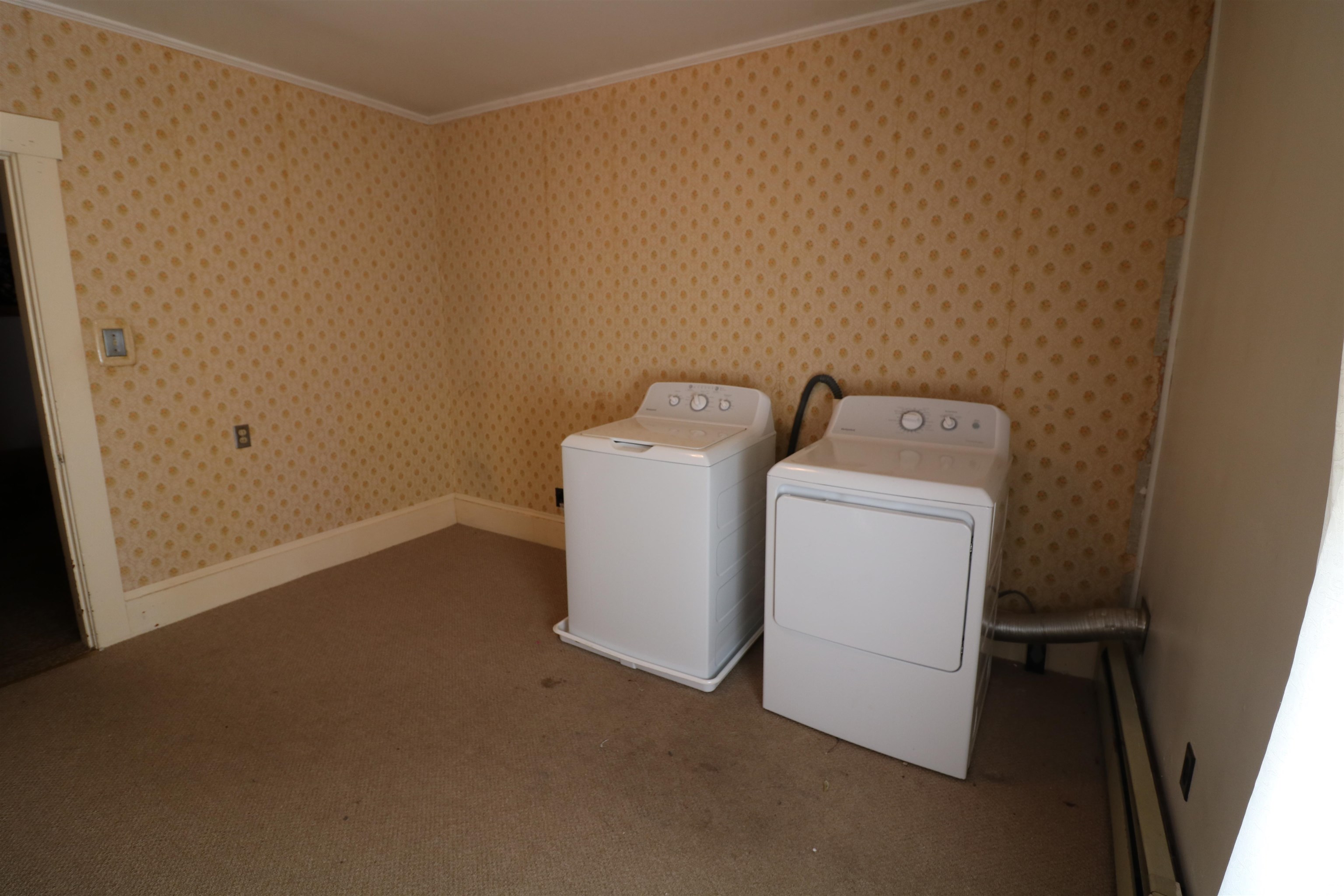 8 Cross Street Jaffrey, NH 03452 - Photo 31 of 35