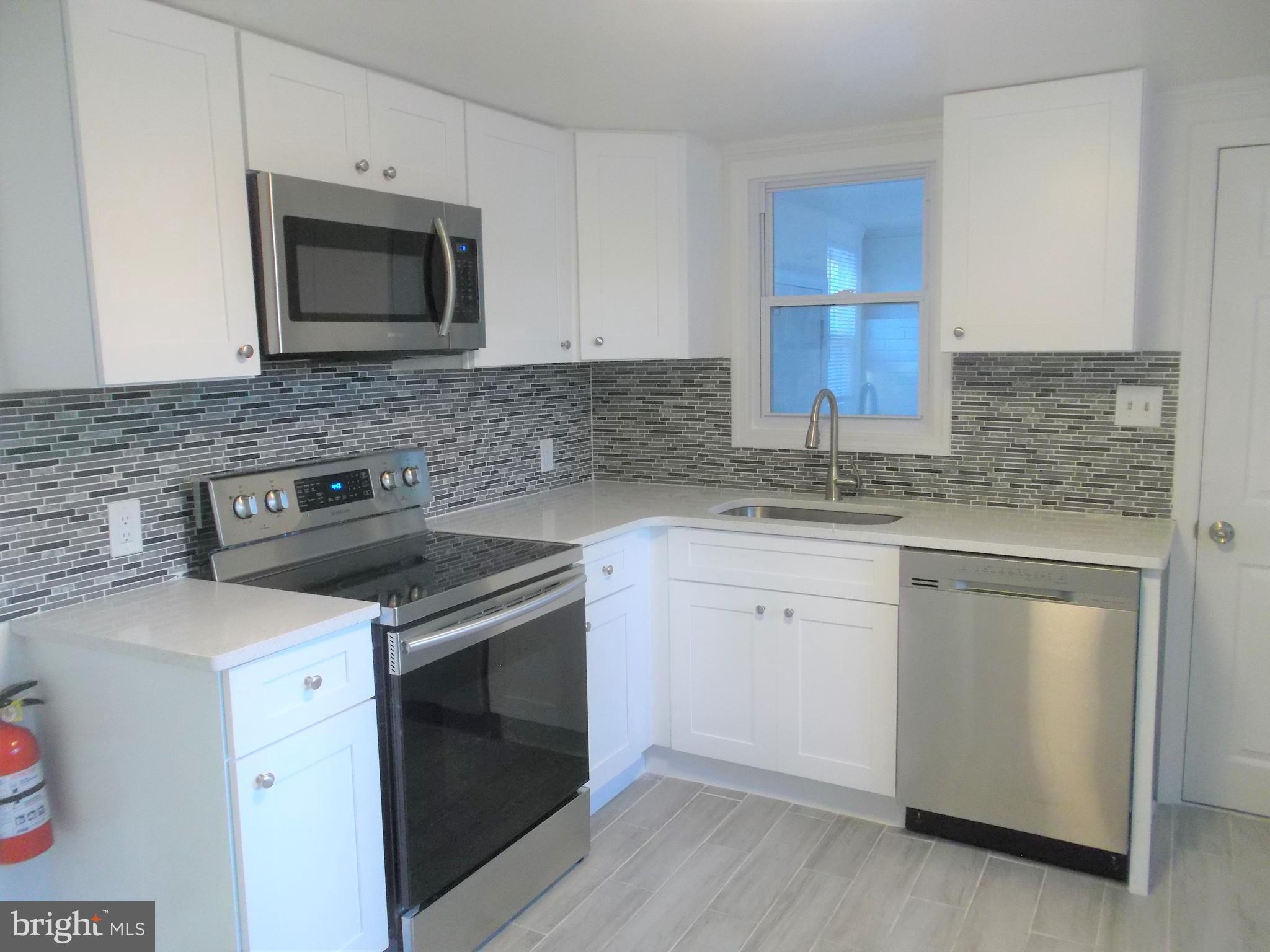 117 South Pemberton Road Pemberton, NJ 08068 - Photo 3 of 25