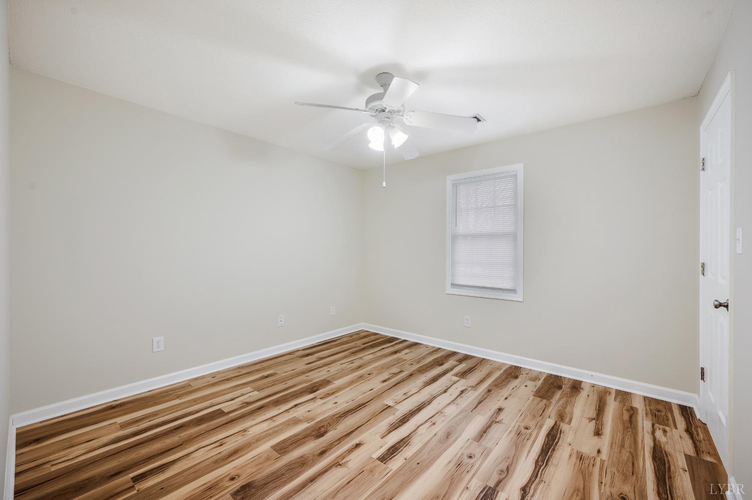 716 Leesville Road, Unit 201 Lynchburg, VA 24502 - Photo 25 of 32