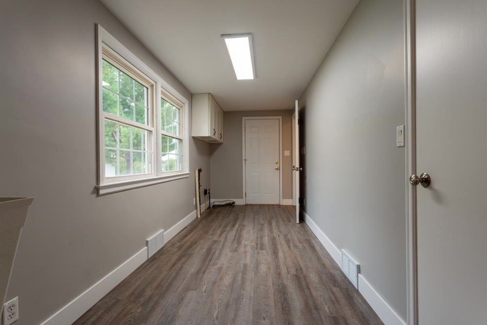 5133 Asbury Road Dubuque, IA 52002 - Photo 32 of 41 Gallery Image 32