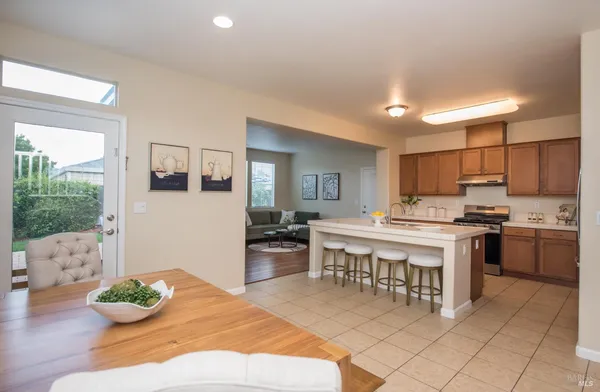 $739,000 | 2385 Vera Drive, Santa Rosa, CA 95403
