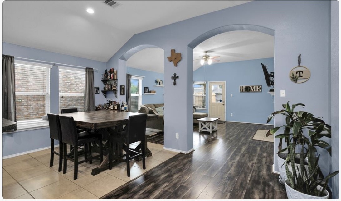 5015 Bridgecrossing Court Spring, TX 77379 - Photo 4 of 7