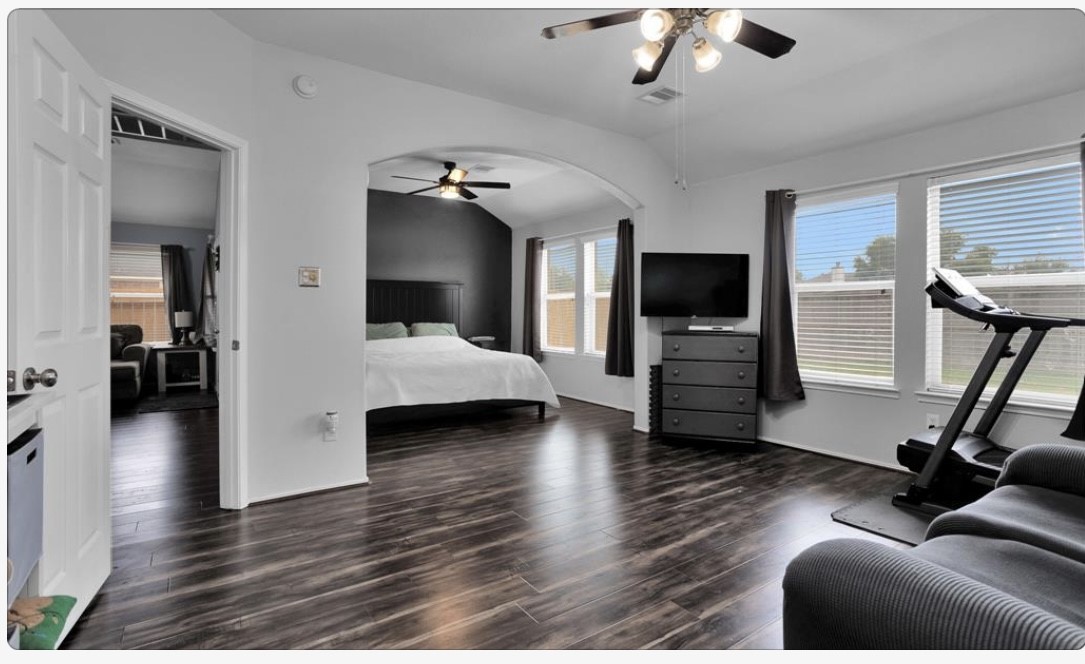 5015 Bridgecrossing Court Spring, TX 77379 - Photo 6 of 7