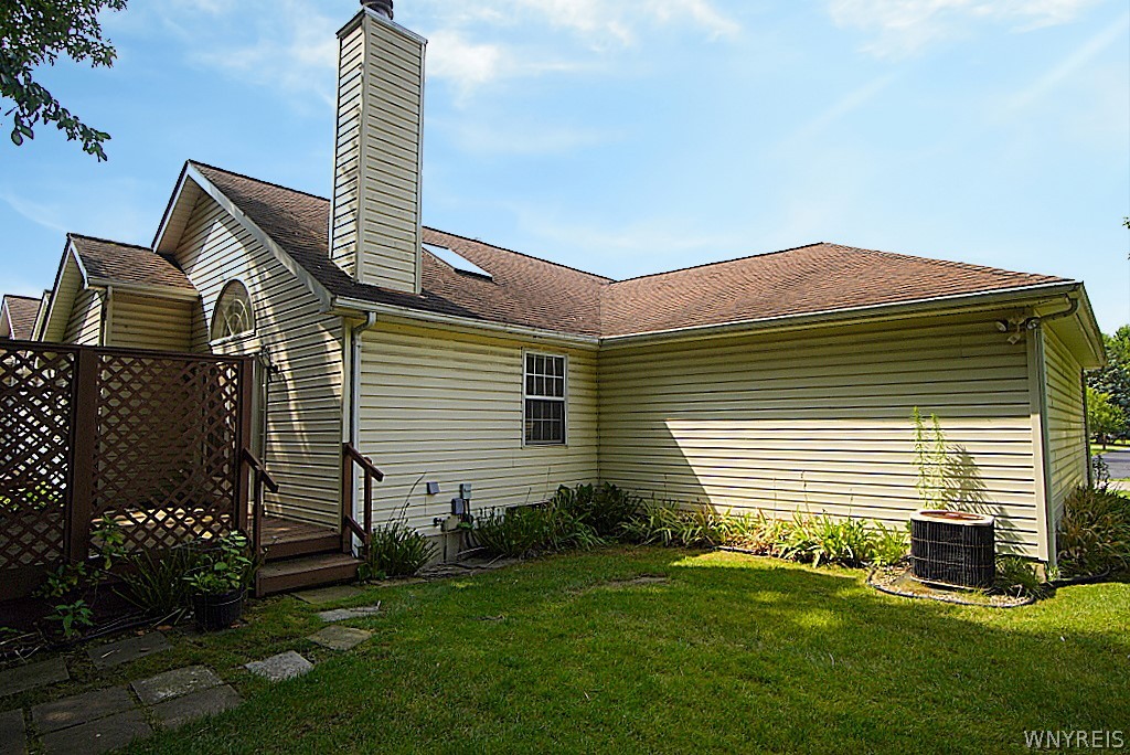 56 Cobblestone Lane Amherst, NY 14221 - Photo 18 of 20