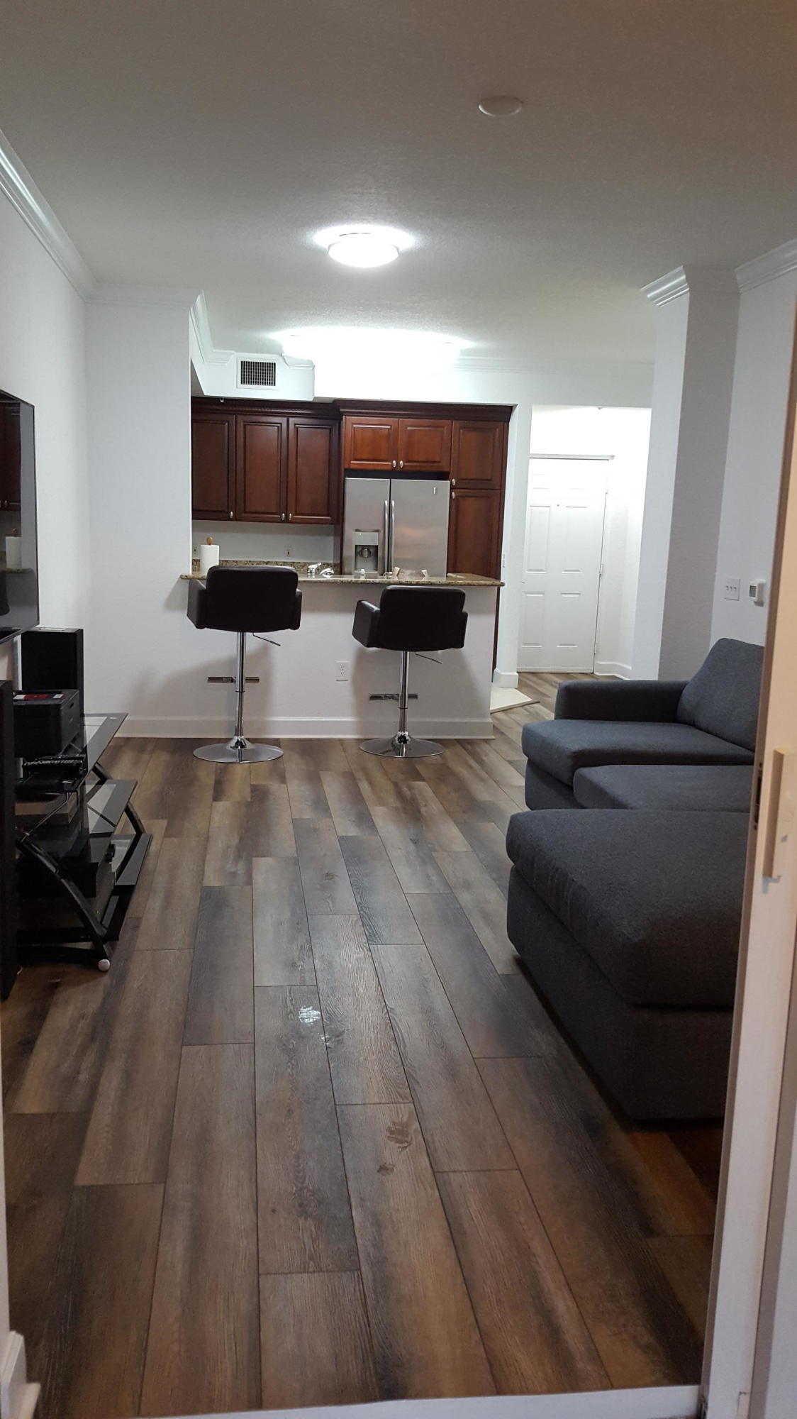 1660 Renaissance Commons Boulevard, Unit 2229 Boynton Beach, FL 33426 - Photo 10 of 18 Toward Kitchen