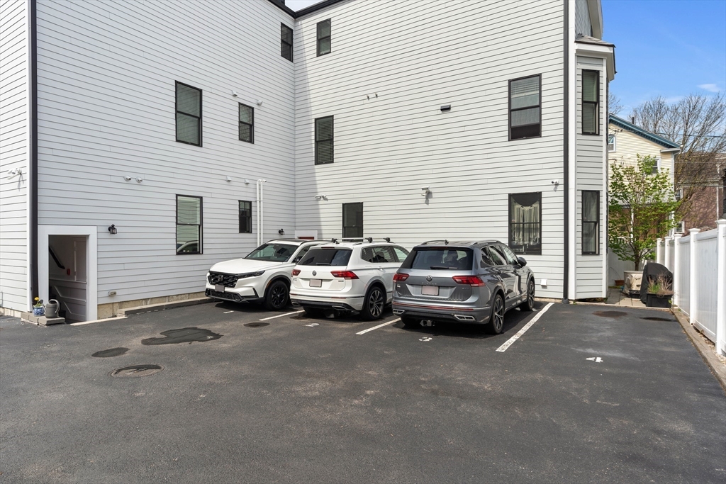 178 Thornton Street, Unit 1 Boston, MA 02119 - Photo 19 of 23