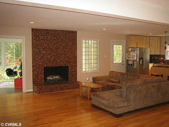 3019 Kenmore Road Richmond, VA 23225 - Photo 2 of 14 Gallery Image 2