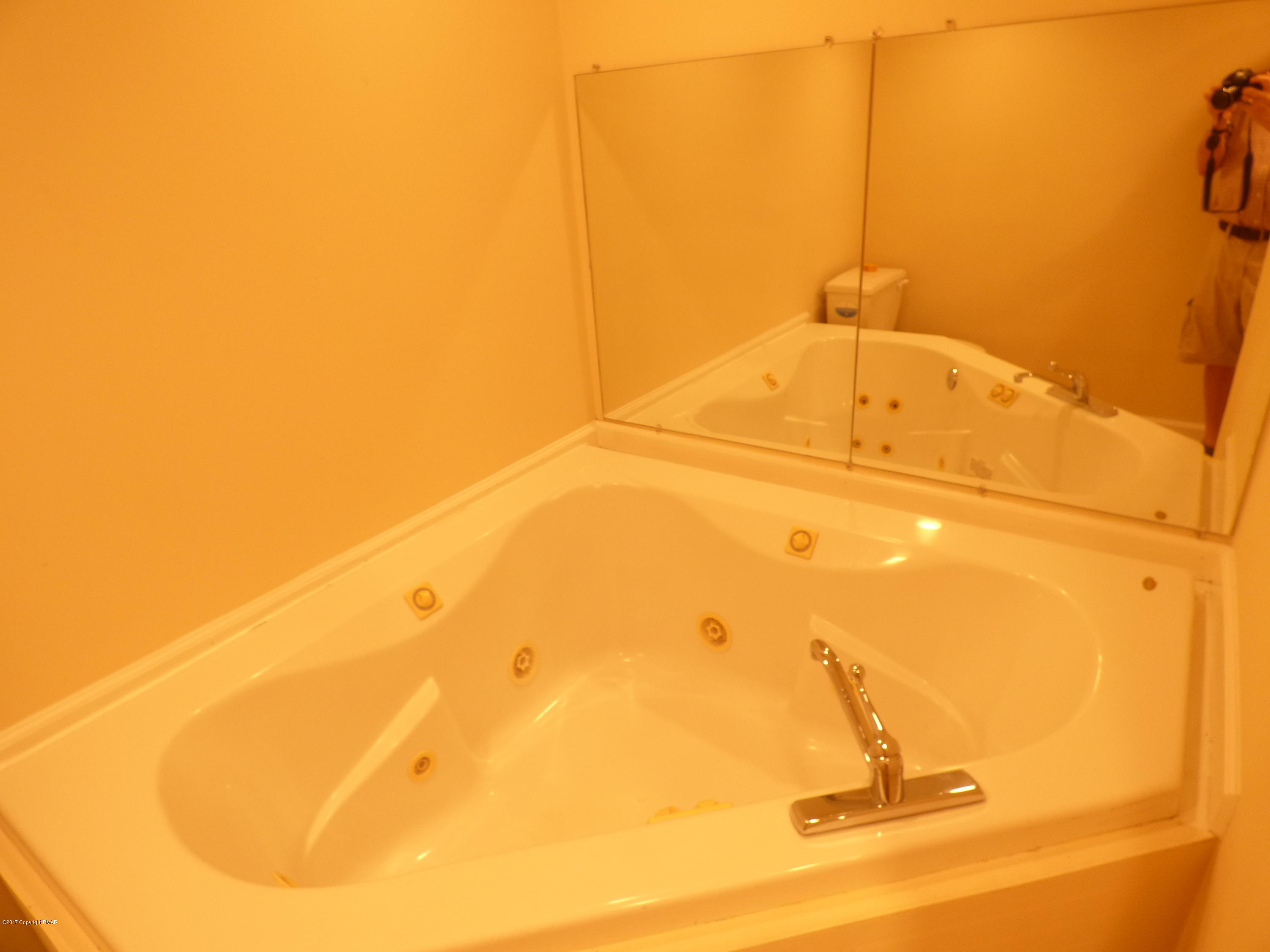 1178 Mattioli Road Bartonsville, PA 18321 - Photo 19 of 21