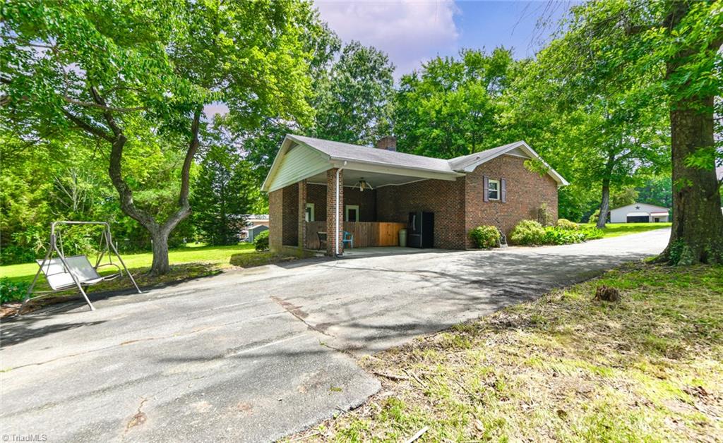 1225 Bethany Church Road Winston-Salem, NC 27107 - Photo 30 of 33