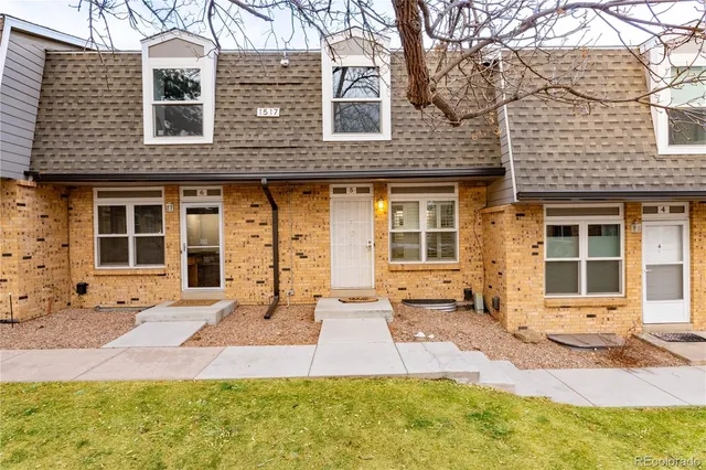 $2,750 | 1517 South Owens Street, Unit 5, Denver, CO 80232