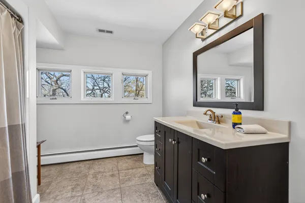 $537,500 | 7308 Beach Court, Wonder Lake, IL 60097
