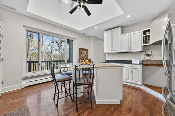 $537,500 | 7308 Beach Court, Wonder Lake, IL 60097