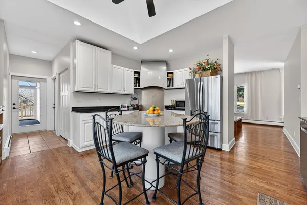$537,500 | 7308 Beach Court, Wonder Lake, IL 60097