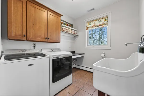 $537,500 | 7308 Beach Court, Wonder Lake, IL 60097