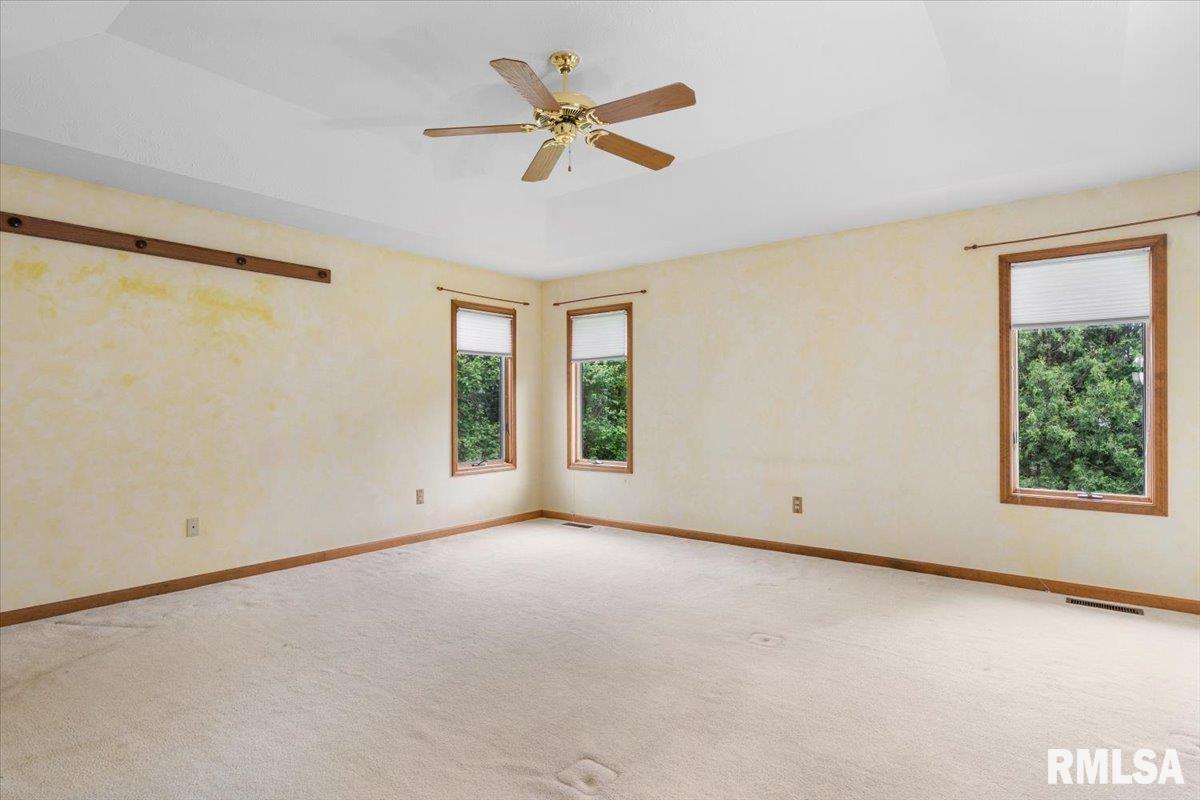 4204 Lavender Lane Springfield, IL 62711 - Photo 15 of 38