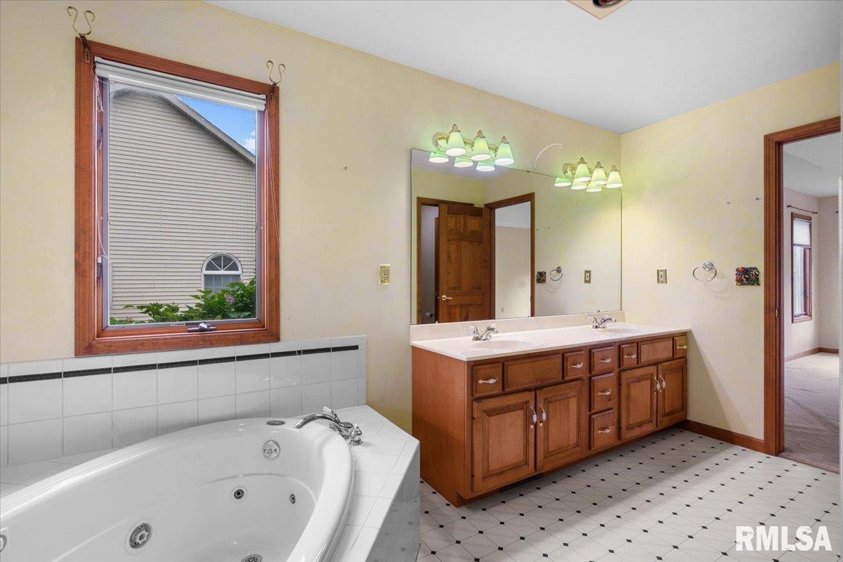 4204 Lavender Lane Springfield, IL 62711 - Photo 19 of 38