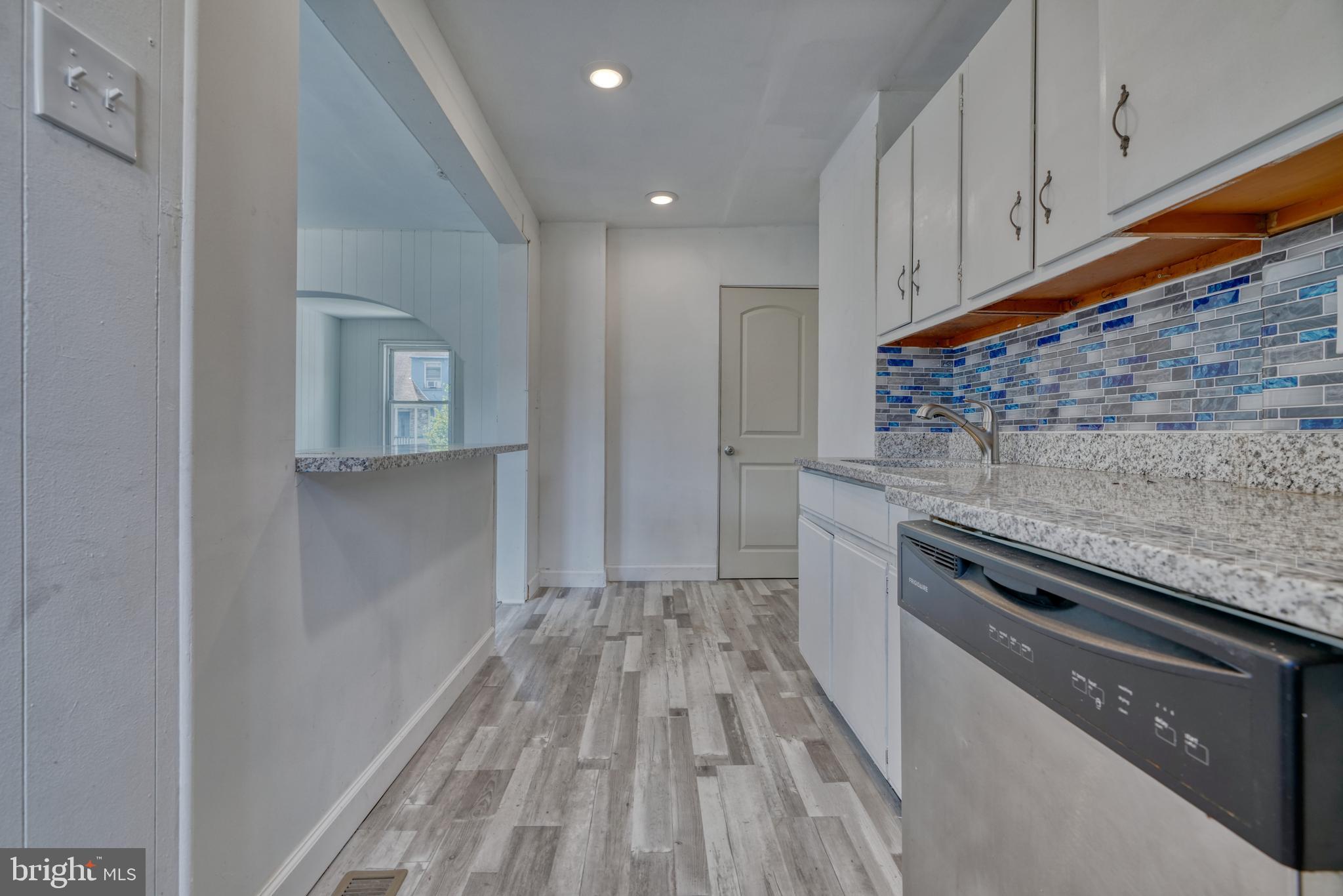 27 Portship Road Dundalk, MD 21222 - Photo 6 of 23
