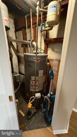 3040 Federal Street Baltimore, MD 21213 - Photo 34 of 41 New water heater