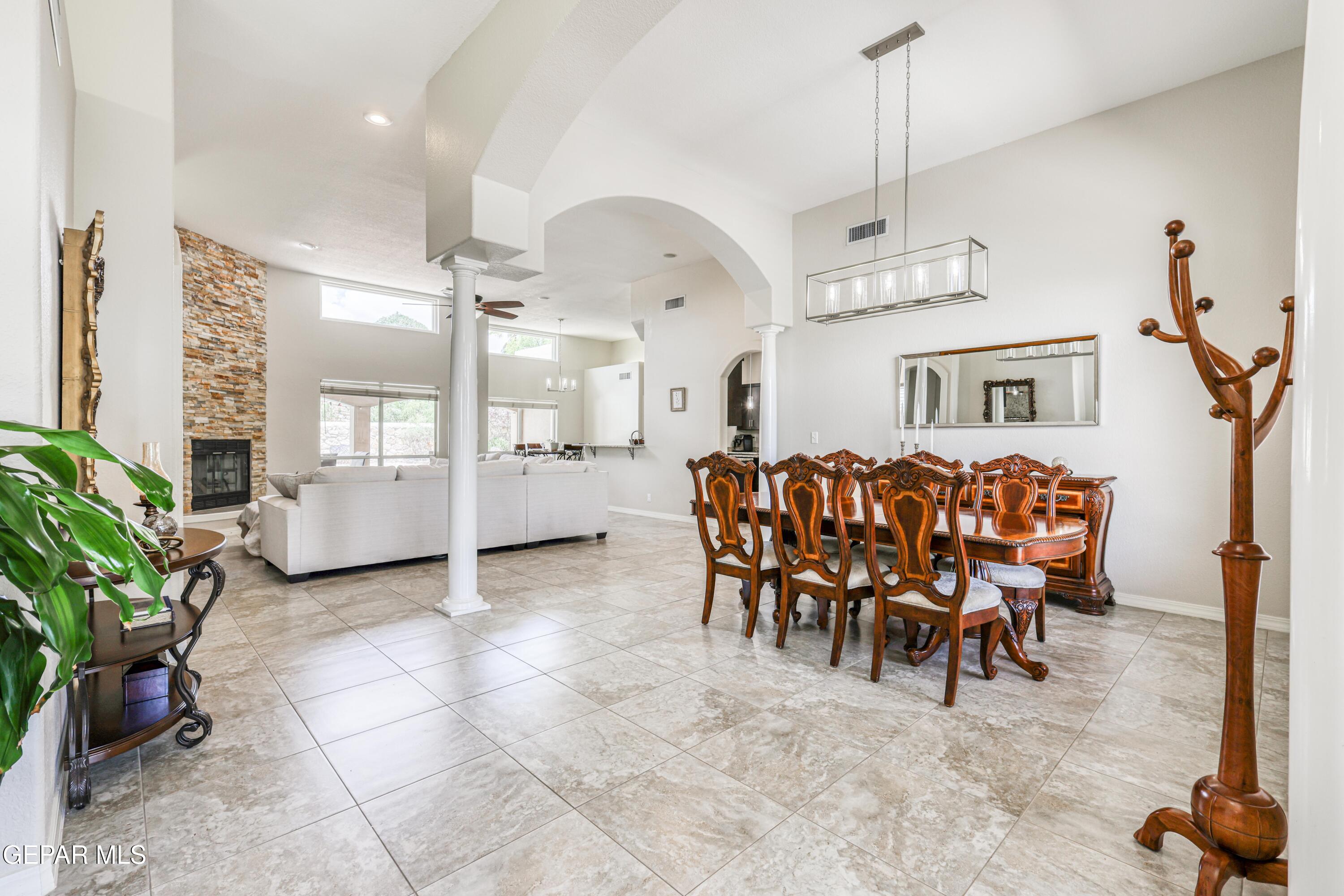 6697 Legacy Ridge Way El Paso, TX 79912 - Photo 5 of 51 362A1739_HDR