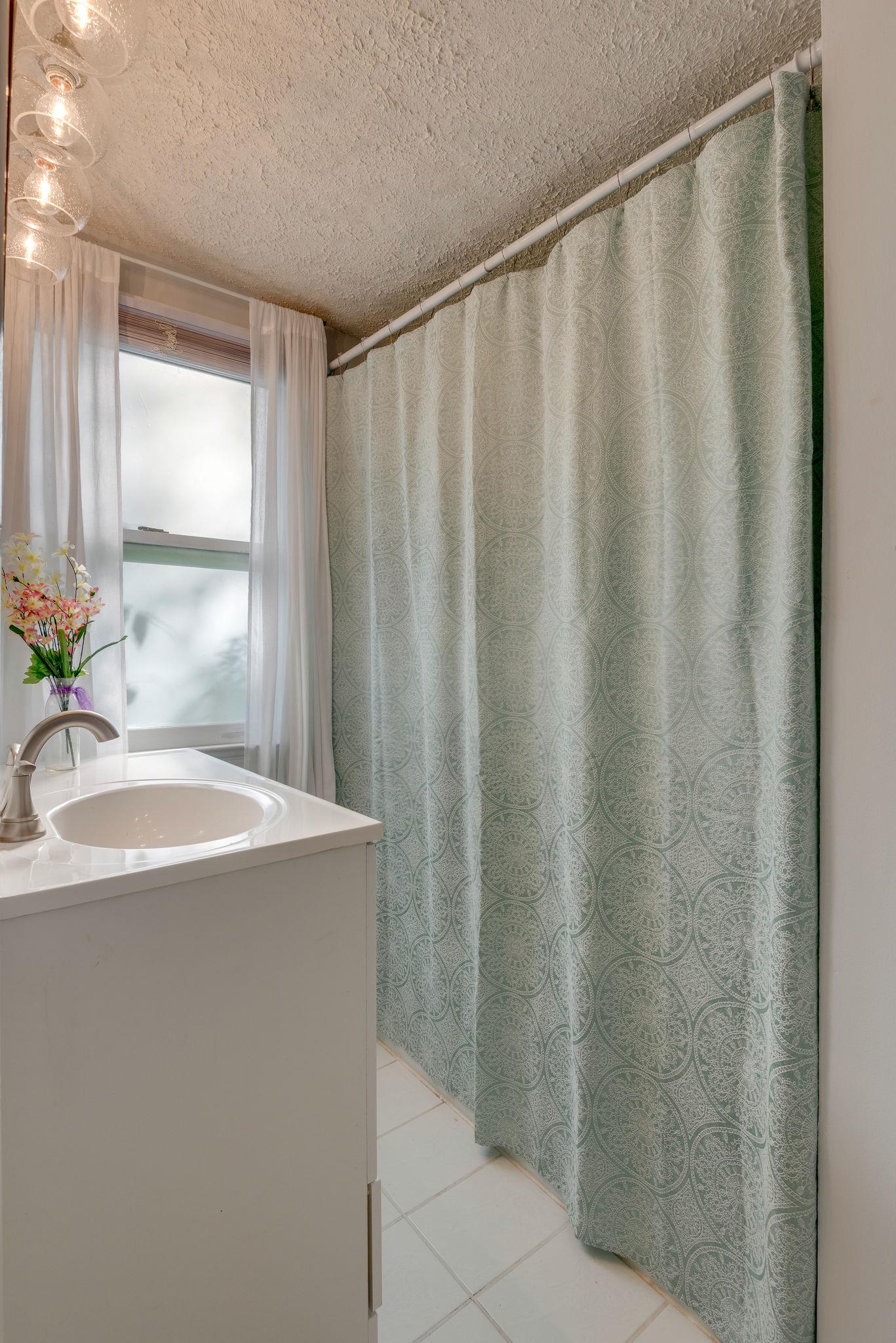 6766 Gower Road Nashville, TN 37209 - Photo 12 of 16 cozy bathroom