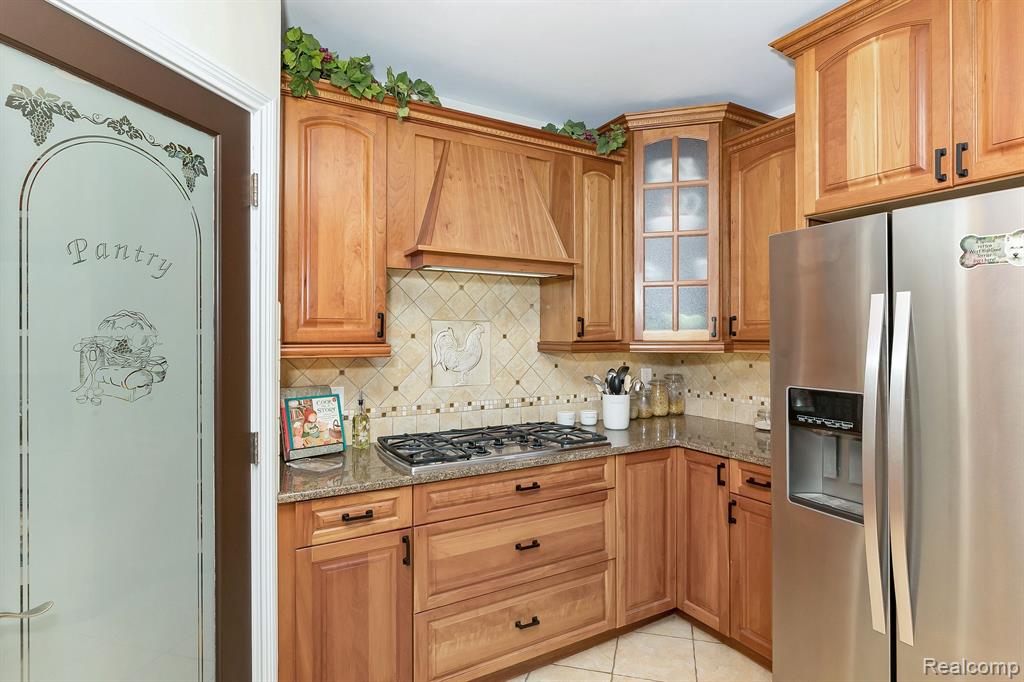 5786 Bullard Road Fenton, MI 48430 - Photo 15 of 65