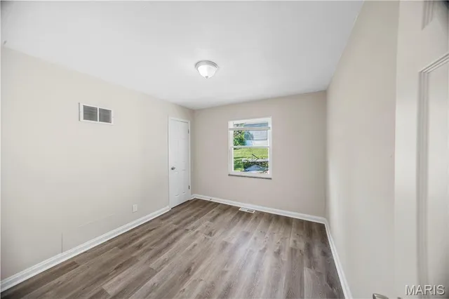 $139,900 | 1237 Fairview Avenue, University City, MO 63130