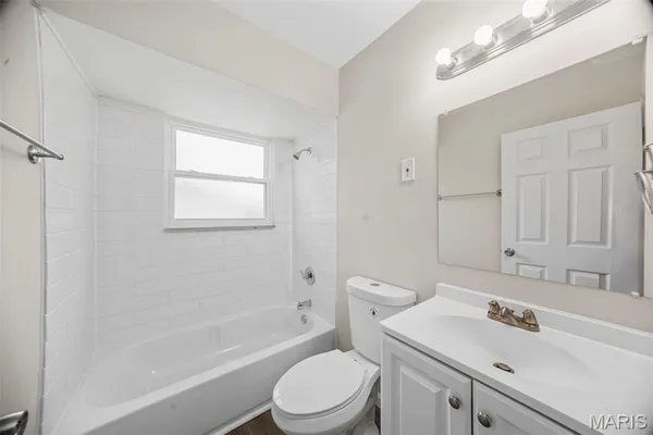 $139,900 | 1237 Fairview Avenue, University City, MO 63130