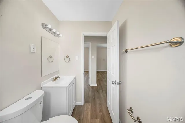 $139,900 | 1237 Fairview Avenue, University City, MO 63130