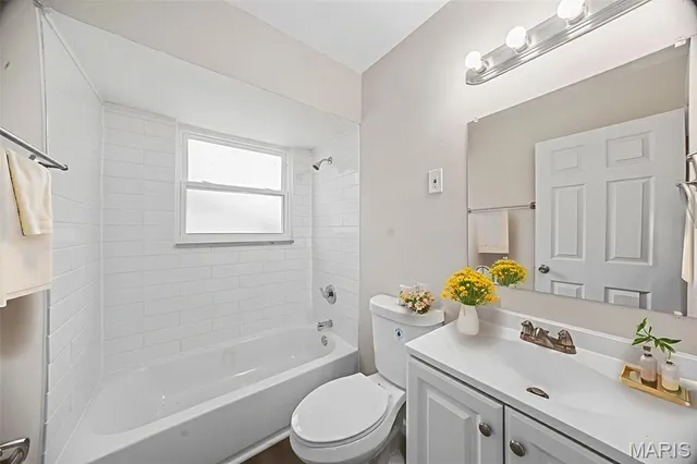 $139,900 | 1237 Fairview Avenue, University City, MO 63130