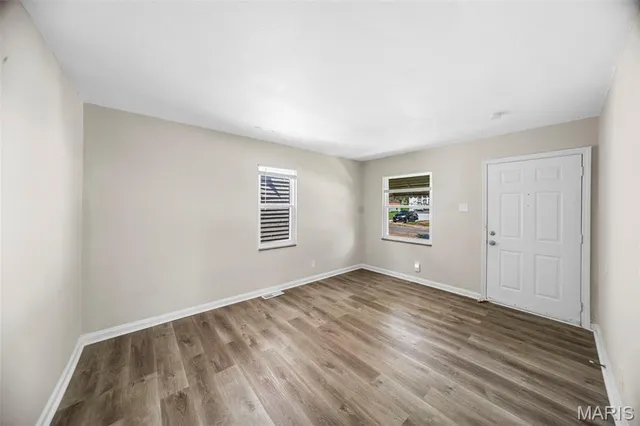 $139,900 | 1237 Fairview Avenue, University City, MO 63130