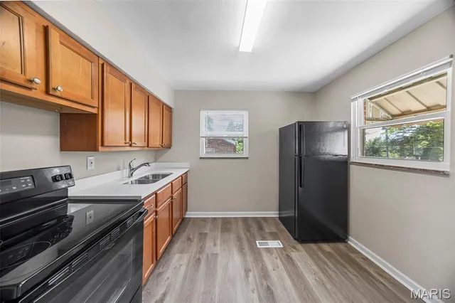 $139,900 | 1237 Fairview Avenue, University City, MO 63130