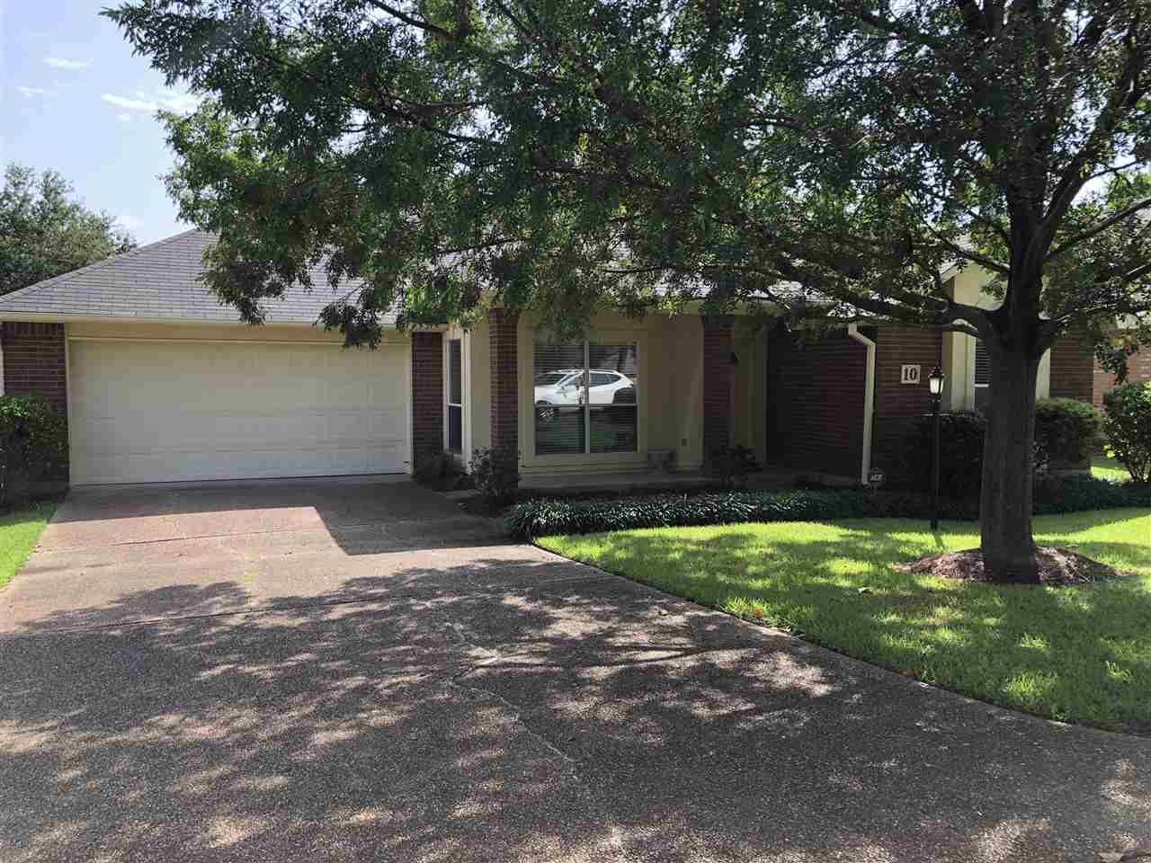 10 Parkview Road Clinton, MS 39056 - Photo 1 of 31 Photo 1